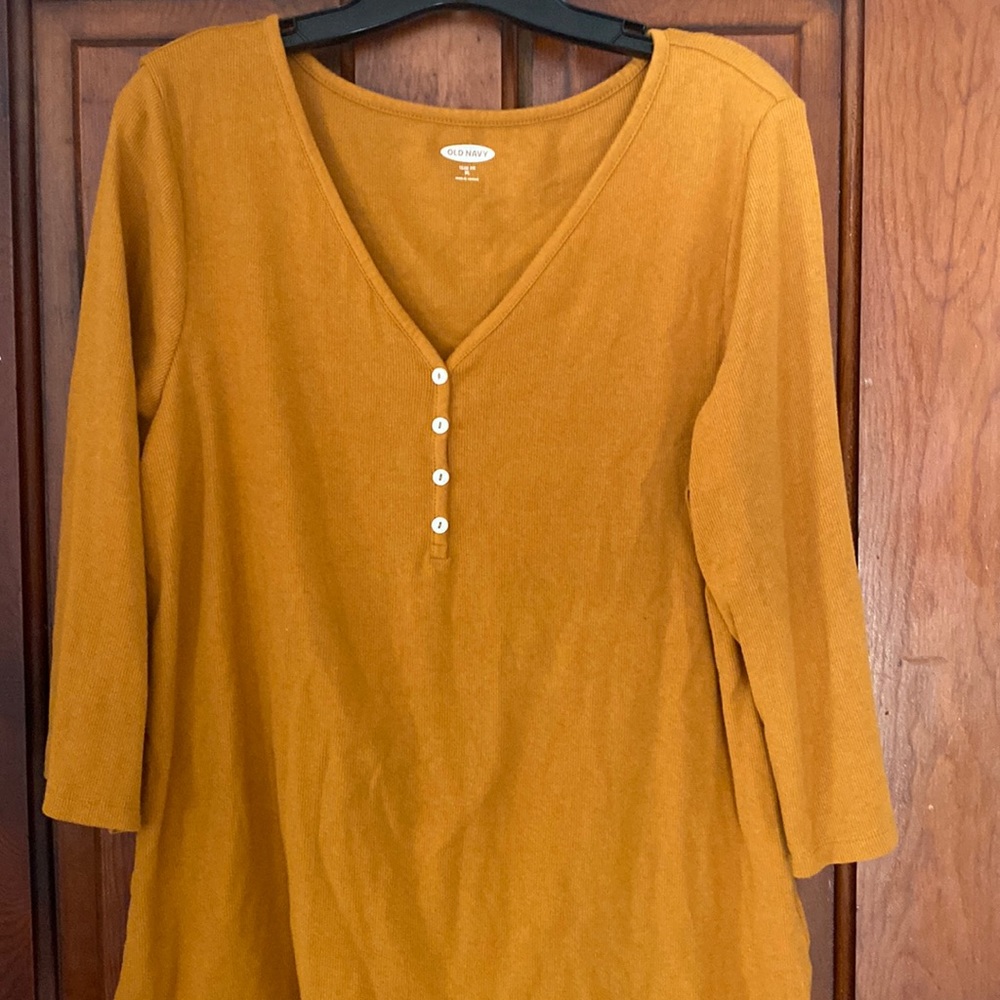 Old Navy 3/4 Henley